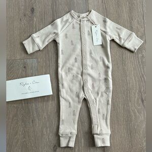 Rylee & Cru Neutral Sleeper- BNWT